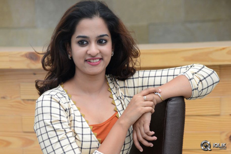 Nanditha-at-Savitri-Movie-Release-Press-Meet